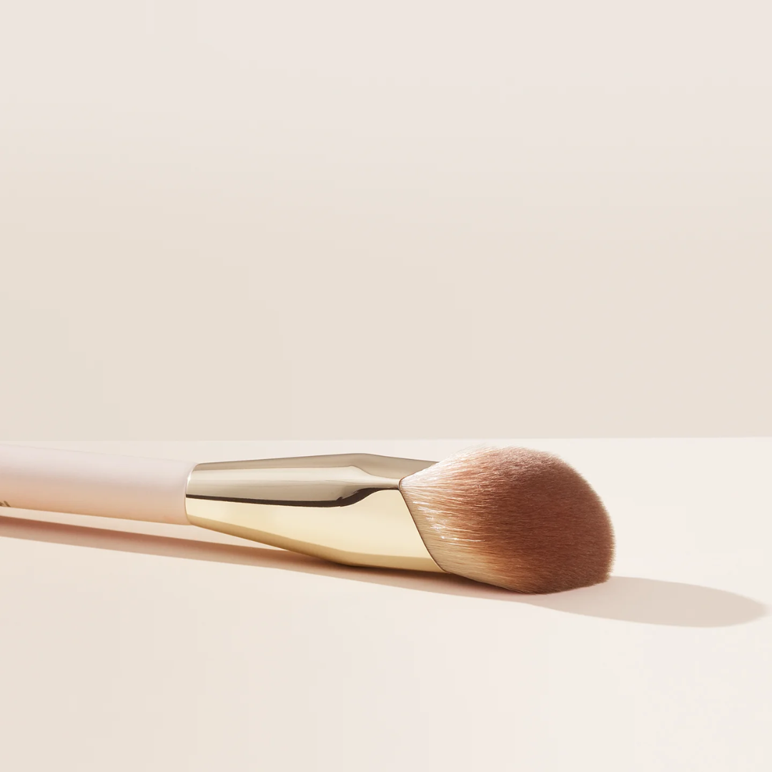 Liquid Touch Foundation Brush